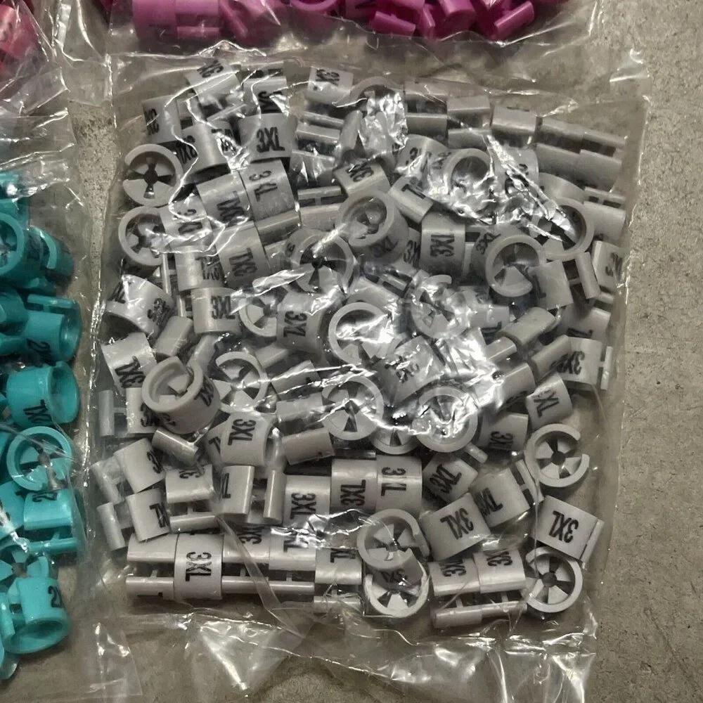 800PCS Snap on Hanger Size Markers Plastic Garment Sizers Donuts Cubes Retail